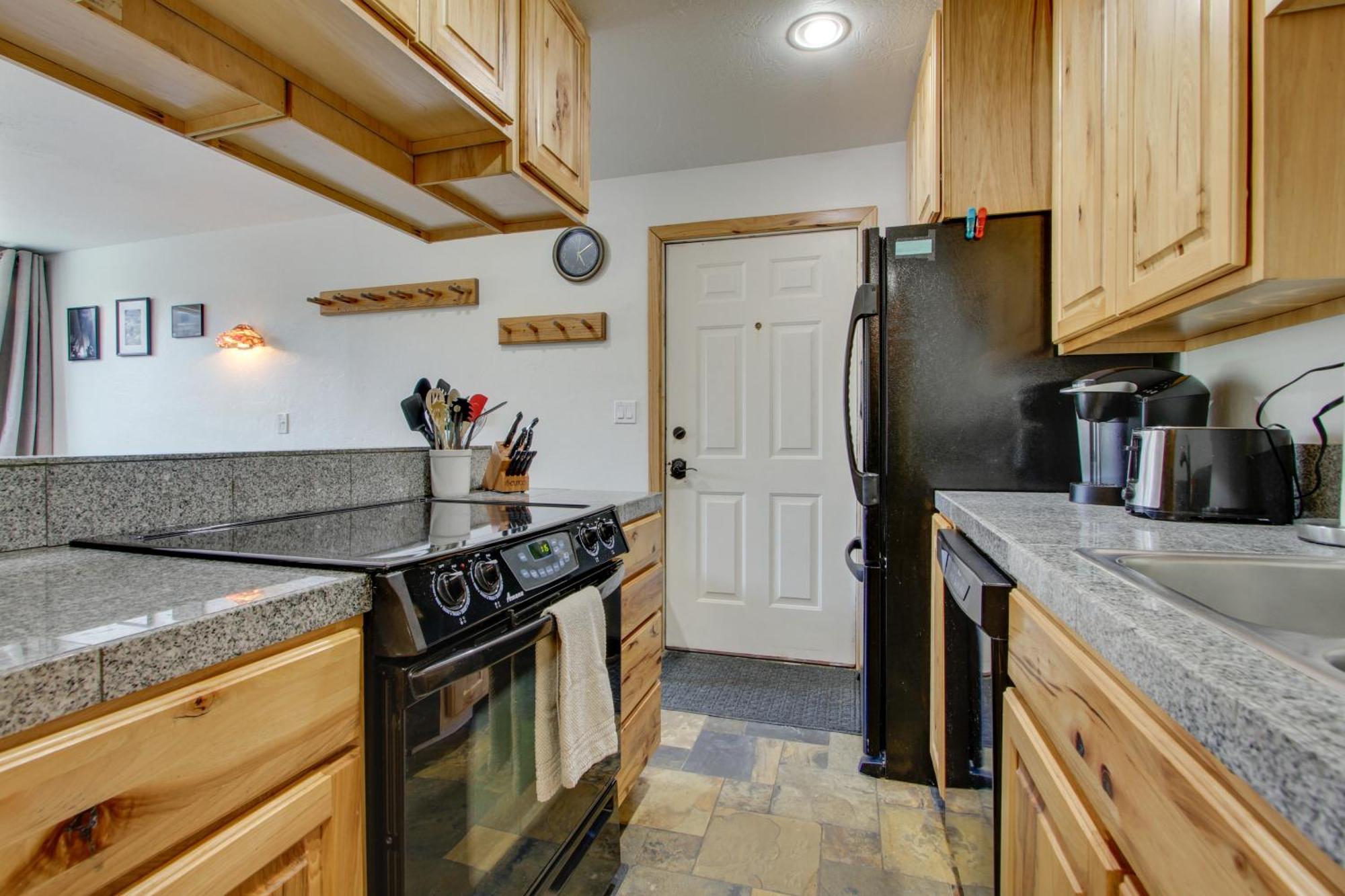 Modern Mountain-View Condo At Big Sky Resort! Exterior photo